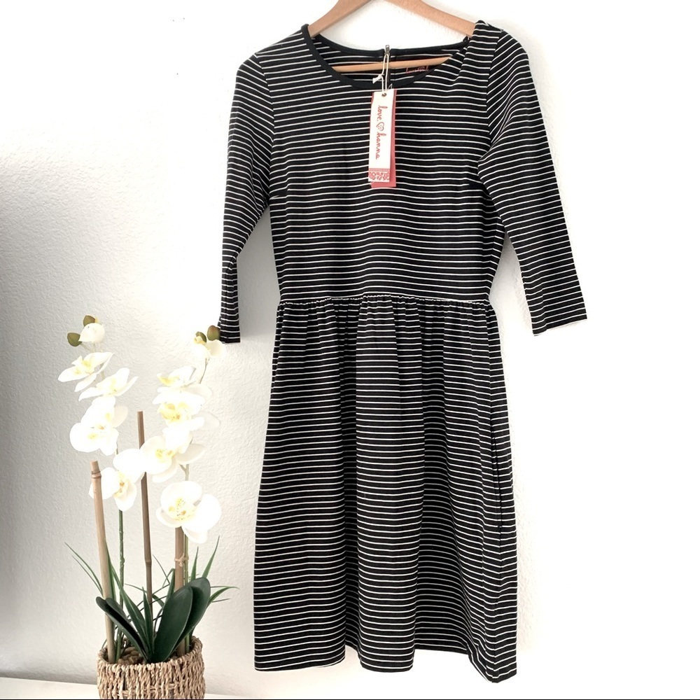 LOVE HANNA  Andersson Dress Women’s Black White Striped Exposed Zipper Sz Small